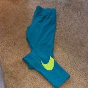Nike leggings